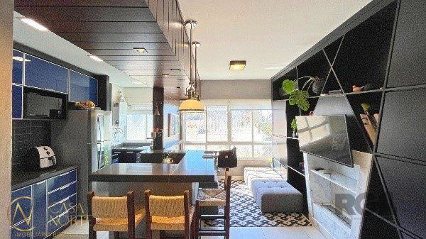 Apartamento à venda com 2 quartos, 73m², 1 suíte, 1 vaga, Rua Dona Augusta no bairro Menino Deus em Porto Alegre