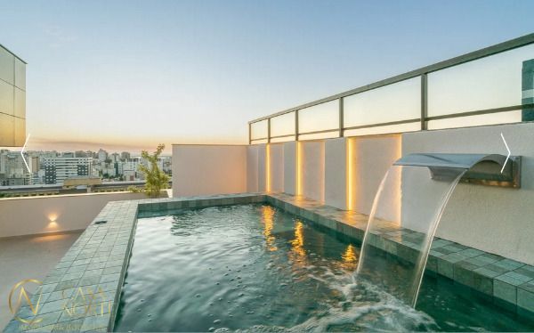 Cobertura à venda com 3 quartos, 270m², 3 suítes, 3 vagas, Travessa Saúde no bairro Auxiliadora em Porto Alegre