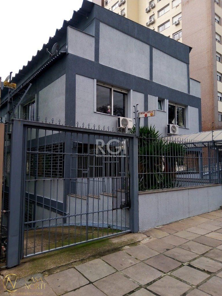 Apartamento à venda com 2 quartos, 64m², Rua Gomes Jardim no bairro Santana em Porto Alegre
