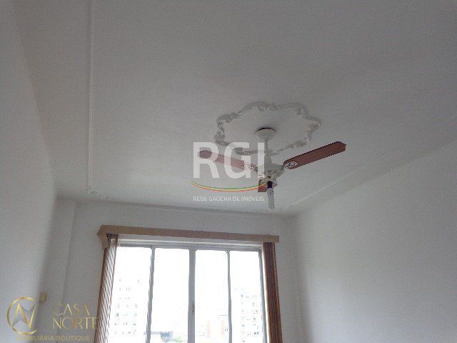 Apartamento à venda com 1 quarto, 40m², Avenida Cristovao Colombo no bairro Floresta em Porto Alegre