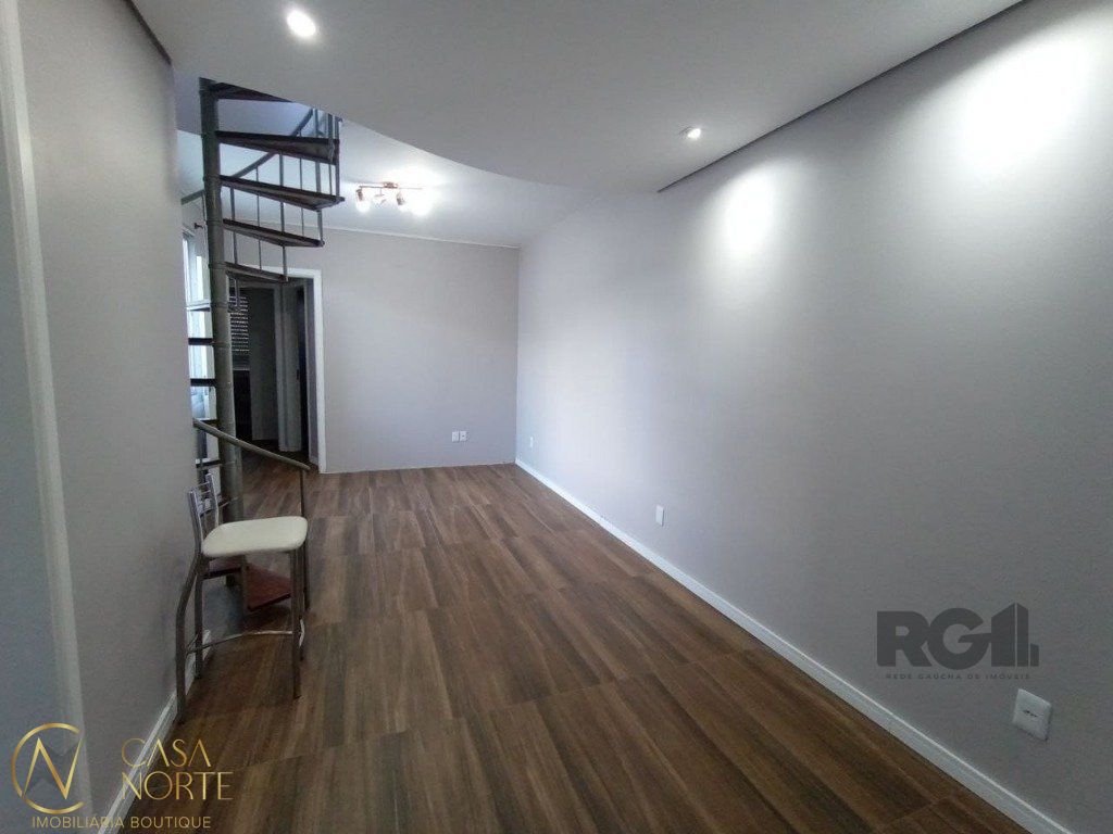 Cobertura à venda com 2 quartos, 139m², 2 vagas, Rua São Manoel no bairro Rio Branco em Porto Alegre