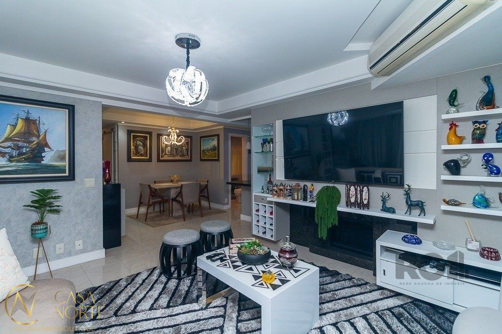 Apartamento à venda com 3 quartos, 104m², 1 suíte, 2 vagas, Rua Engenheiro Adolfo Stern no bairro Bela Vista em Porto Alegre
