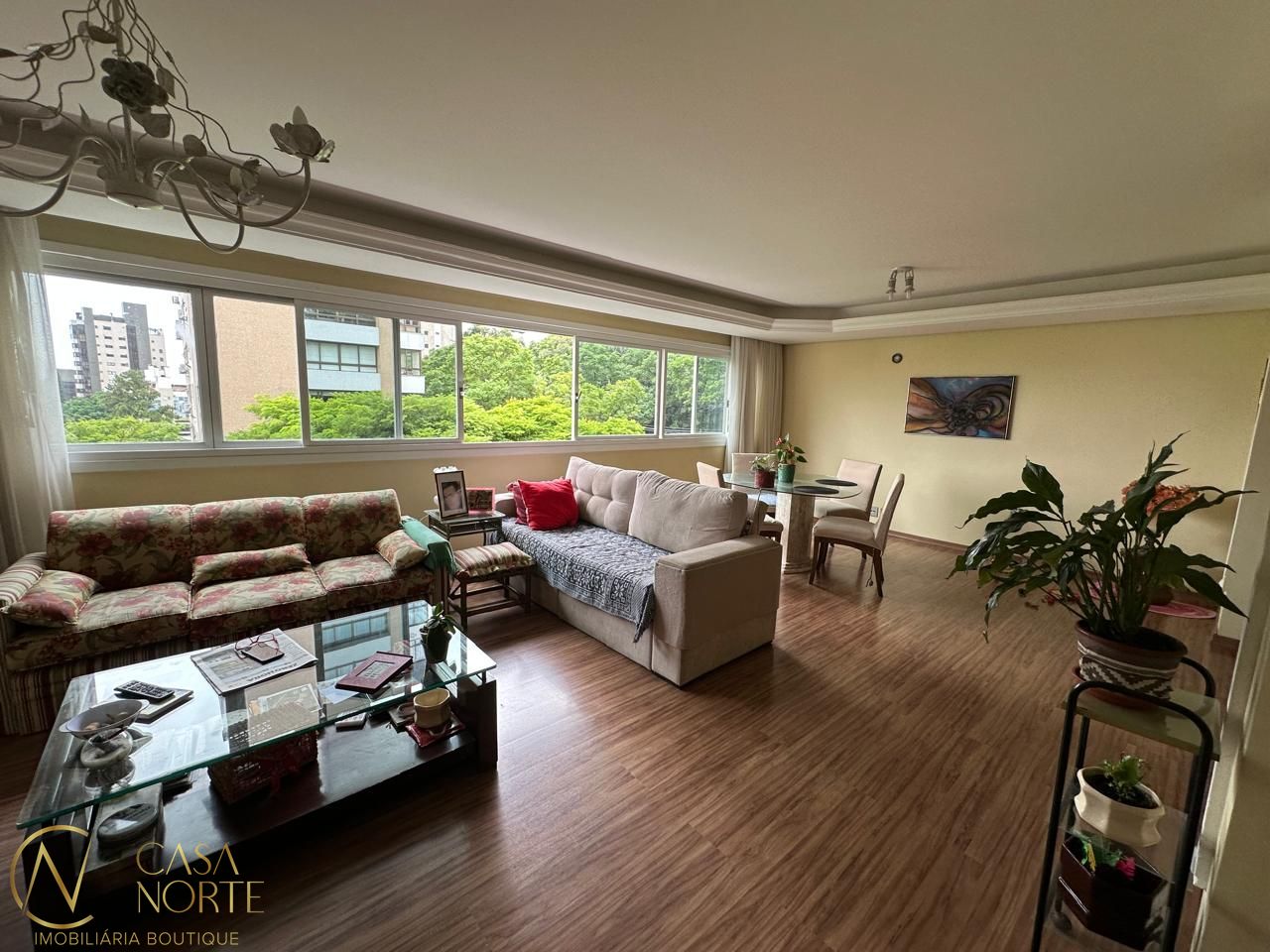 Apartamento à venda com 3 quartos, 152m², 1 suíte, 2 vagas, Rua Vasco da Gama no bairro Bom Fim em Porto Alegre