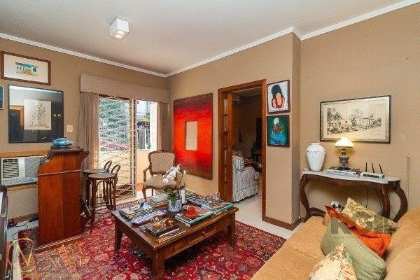 Apartamento à venda com 3 quartos, 121m², 1 suíte, Rua Hilário Ribeiro no bairro Moinhos de Vento em Porto Alegre