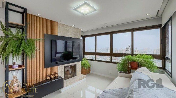 Apartamento à venda com 2 quartos, 80m², 1 suíte, 2 vagas, Avenida Lageado no bairro Petrópolis em Porto Alegre
