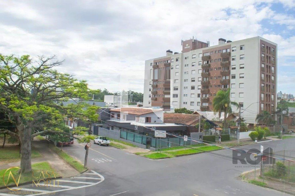 Apartamento à venda com 1 quarto, 45m², 1 vaga, Avenida Ceres no bairro Partenon em Porto Alegre