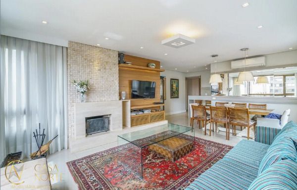 Apartamento à venda com 3 quartos, 136m², 3 suítes, 3 vagas, Avenida Lageado no bairro Petrópolis em Porto Alegre