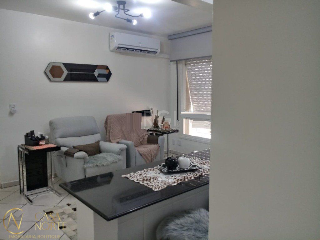 Apartamento à venda com 2 quartos, 58m², 1 vaga, Avenida João Pessoa no bairro Centro Histórico em Porto Alegre