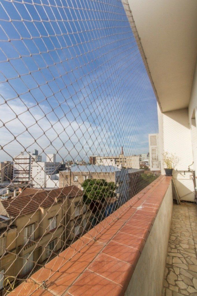 Apartamento à venda com 3 quartos, 101m², 1 suíte, Rua Doutor Barros Cassal no bairro Floresta em Porto Alegre