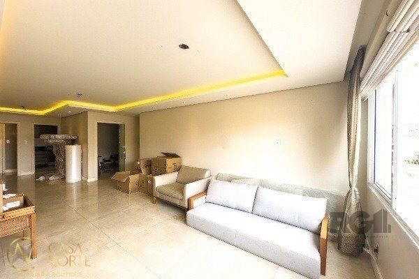 Apartamento à venda com 2 quartos, 116m², 2 suítes, 2 vagas, Avenida Itajaí no bairro Petrópolis em Porto Alegre