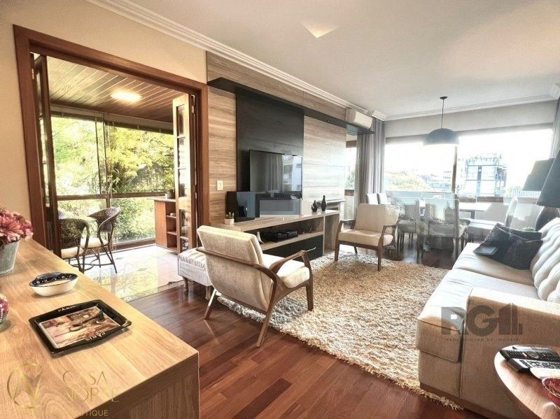 Apartamento à venda com 3 quartos, 138m², 1 suíte, 2 vagas, Rua Coronel Bordini no bairro Bela Vista em Porto Alegre