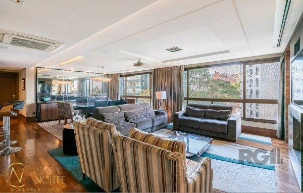 Apartamento à venda com 3 quartos, 181m², 3 suítes, 3 vagas, Rua Casemiro de Abreu no bairro Bela Vista em Porto Alegre