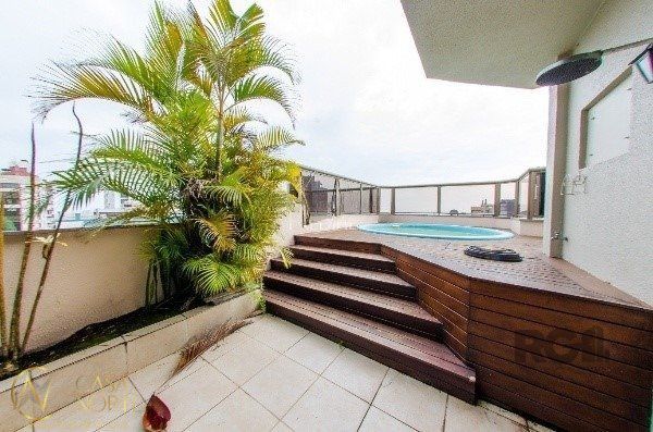 Cobertura à venda com 2 quartos, 174m², 1 suíte, 1 vaga, Rua Silva Jardim no bairro Auxiliadora em Porto Alegre