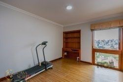 Apartamento à venda com 3 quartos, 199m², 1 suíte, 2 vagas, Rua Carlos Trein Filho no bairro Auxiliadora em Porto Alegre