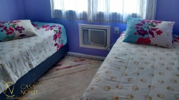Apartamento à venda com 2 quartos, 60m², Avenida Taquara no bairro Petrópolis em Porto Alegre