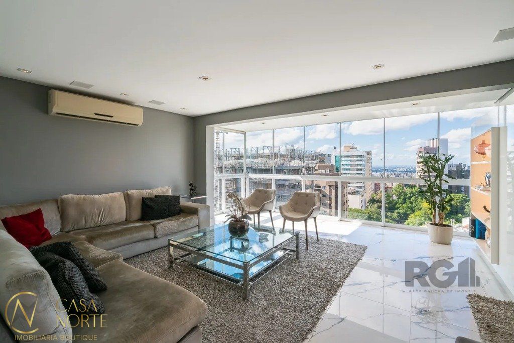 Apartamento à venda com 3 quartos, 152m², 3 suítes, 2 vagas, Rua Casemiro de Abreu no bairro Bela Vista em Porto Alegre