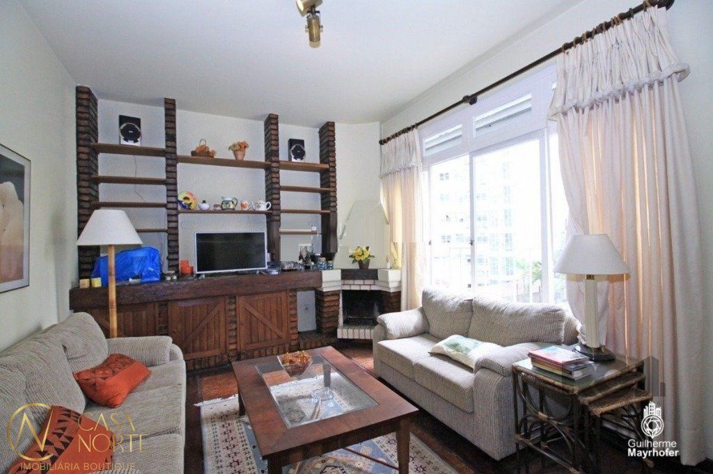 Apartamento à venda com 2 quartos, 75m², 1 vaga, Rua Mariante no bairro Rio Branco em Porto Alegre