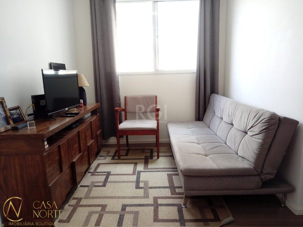 Apartamento à venda com 1 quarto, 44m², 1 vaga, Travessa Esporte Clube Cruzeiro no bairro Protásio Alves em Porto Alegre