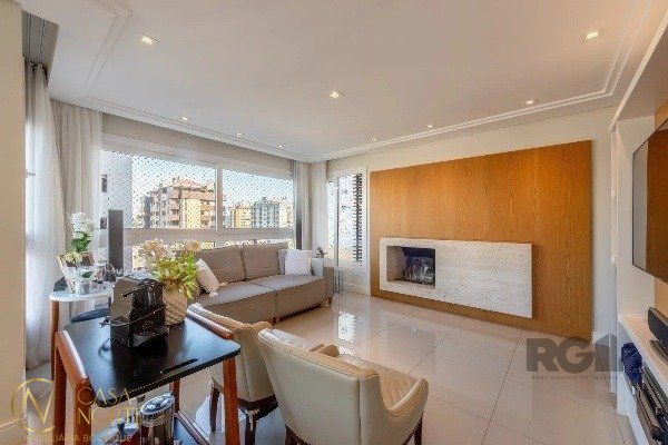 Apartamento à venda com 3 quartos, 113m², 1 suíte, 3 vagas, Rua Barão de Ubá no bairro Bela Vista em Porto Alegre