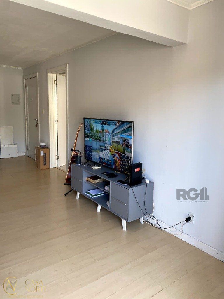 Apartamento à venda com 3 quartos, 88m², 1 vaga, Rua Avaré no bairro Jardim Floresta em Porto Alegre