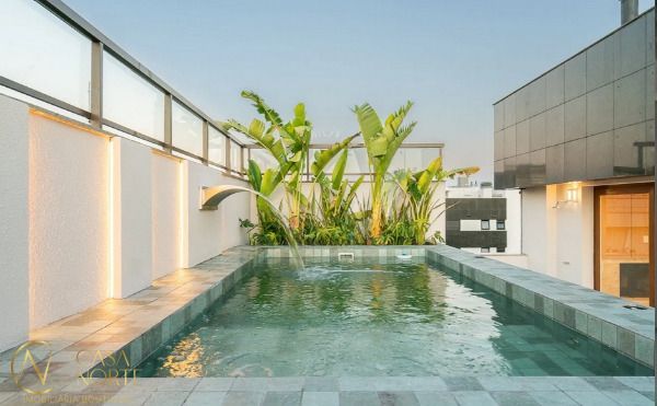 Cobertura à venda com 3 quartos, 270m², 3 suítes, 3 vagas, Travessa Saúde no bairro Auxiliadora em Porto Alegre
