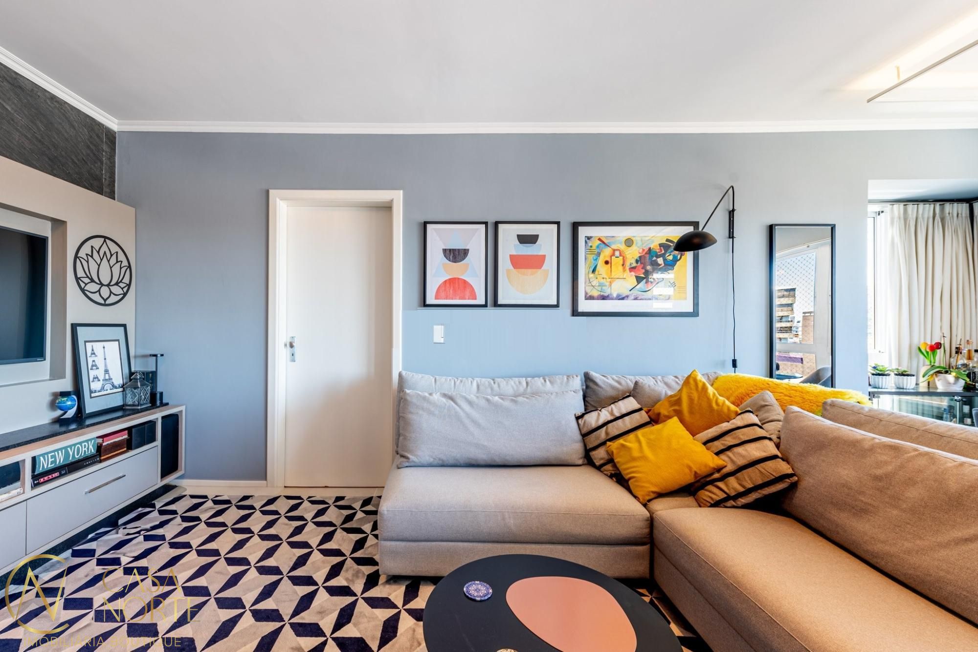 Apartamento à venda com 2 quartos, 90m², 1 suíte, 2 vagas, Rua Pedro Chaves Barcelos no bairro Bela Vista em Porto Alegre