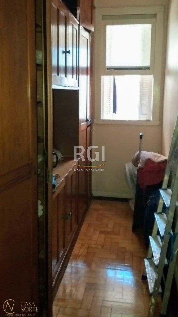 Apartamento à venda com 3 quartos, 190m², Rua Jeronimo Coelho no bairro Centro Histórico em Porto Alegre