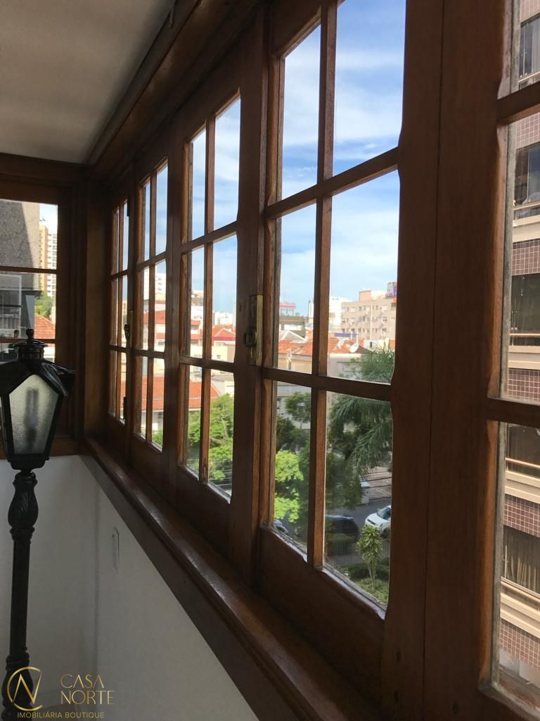 Apartamento à venda com 2 quartos, 86m², 1 vaga, Rua São Manoel no bairro Rio Branco em Porto Alegre