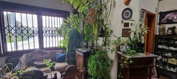 Casa à venda com 4 quartos, 360m², 2 suítes, 5 vagas, Rua Doutor Jorge Fayet no bairro Chácara das Pedras em Porto Alegre