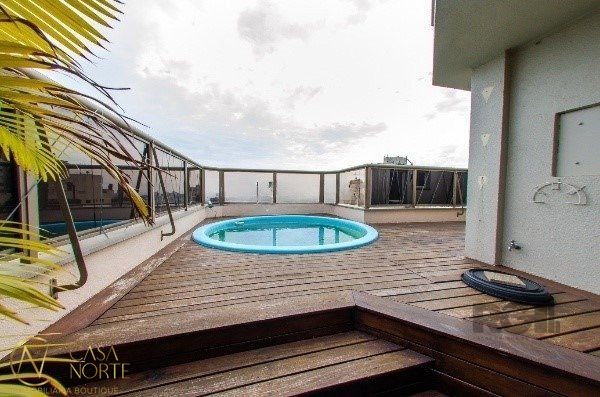 Cobertura à venda com 2 quartos, 174m², 1 suíte, 1 vaga, Rua Silva Jardim no bairro Auxiliadora em Porto Alegre