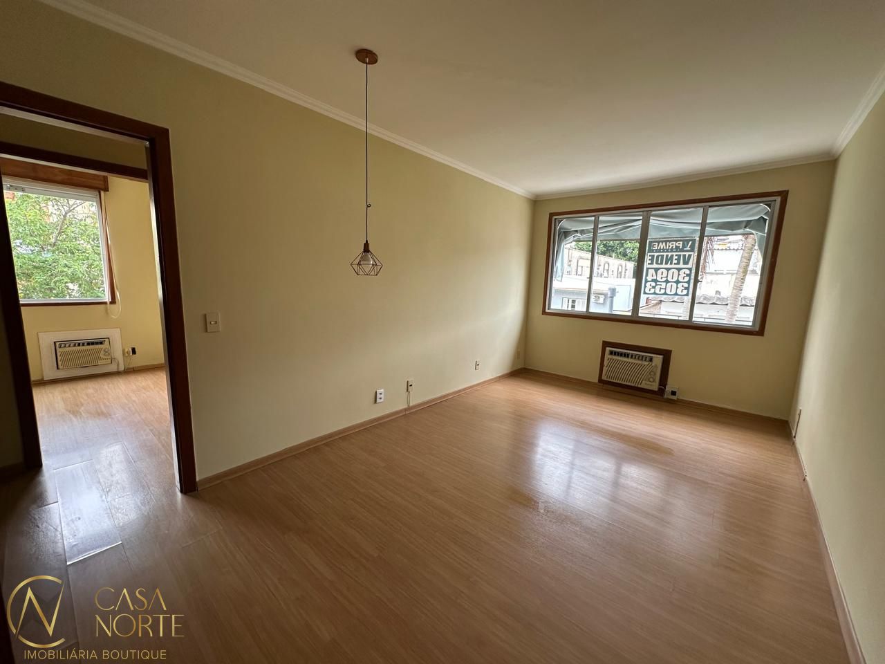 Apartamento à venda com 2 quartos, 72m², 1 vaga, Rua Anita Garibaldi no bairro Mont Serrat em Porto Alegre