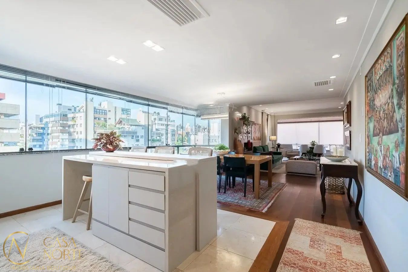 Apartamento à venda com 3 quartos, 171m², 1 suíte, 2 vagas, Rua Barão de Ubá no bairro Bela Vista em Porto Alegre