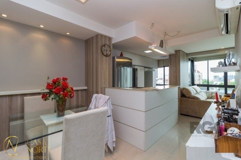Apartamento à venda com 1 quarto, 38m², 1 suíte, 1 vaga, Rua José de Alencar no bairro Menino Deus em Porto Alegre