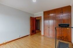 Apartamento à venda com 3 quartos, 199m², 1 suíte, 2 vagas, Rua Carlos Trein Filho no bairro Auxiliadora em Porto Alegre