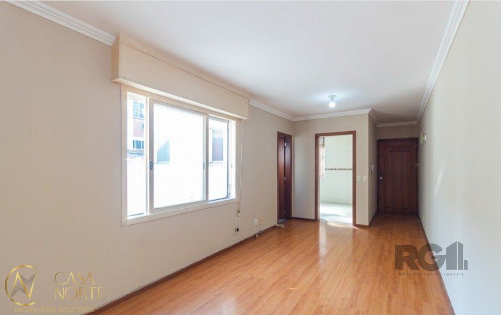 Apartamento à venda com 3 quartos, 97m², Avenida Coronel Lucas de Oliveira no bairro Petrópolis em Porto Alegre