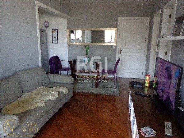 Apartamento à venda com 1 quarto, 47m², 1 vaga, Rua Engenheiro Adolfo Stern no bairro Bela Vista em Porto Alegre