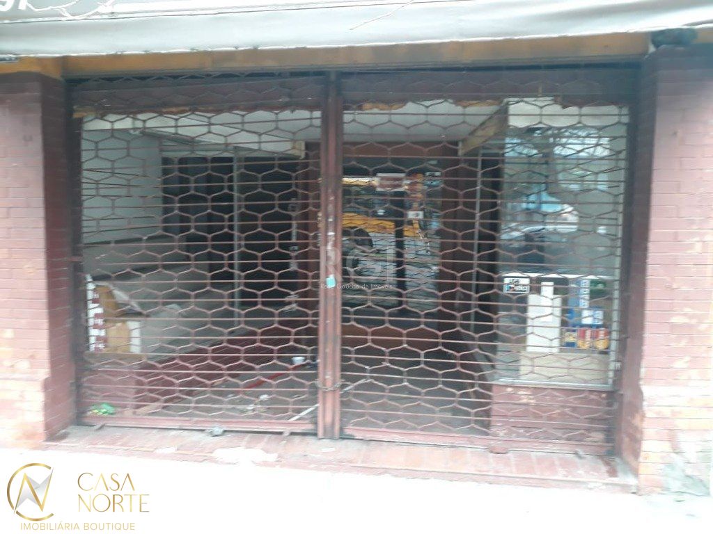 Casa Comercial à venda , 468m², Avenida São Pedro no bairro São Geraldo em Porto Alegre