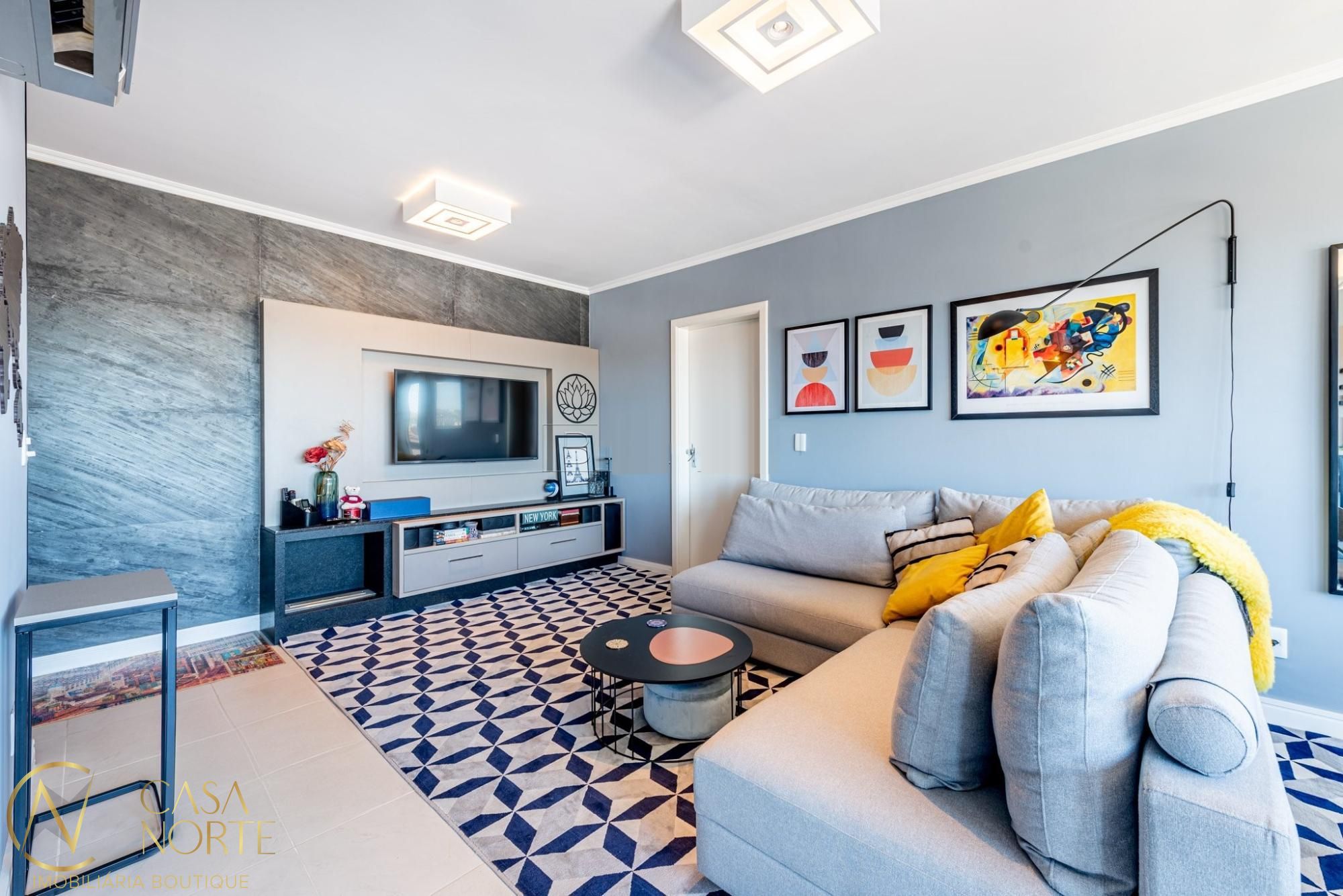 Apartamento à venda com 2 quartos, 90m², 1 suíte, 2 vagas, Rua Pedro Chaves Barcelos no bairro Bela Vista em Porto Alegre