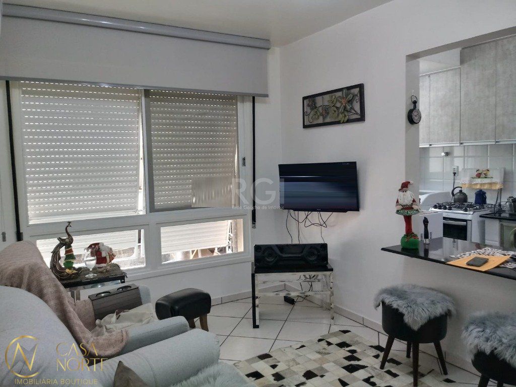 Apartamento à venda com 2 quartos, 58m², 1 vaga, Avenida João Pessoa no bairro Centro Histórico em Porto Alegre