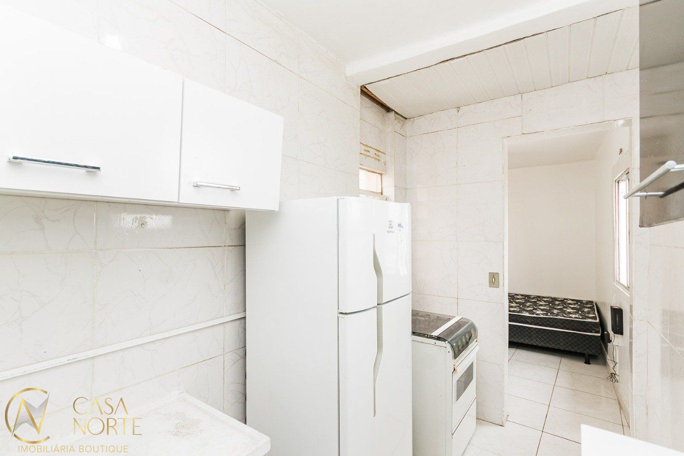 Apartamento à venda com 1 quarto, 40m², 1 suíte, Rua Moura Azevedo no bairro São Geraldo em Porto Alegre