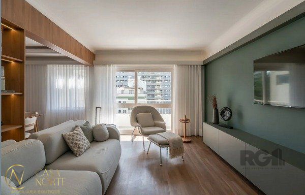 Apartamento à venda com 3 quartos, 134m², 1 suíte, 2 vagas, Rua Coronel Bordini no bairro Auxiliadora em Porto Alegre