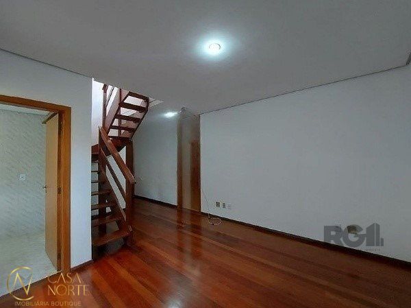 Cobertura à venda com 2 quartos, 115m², 1 vaga, Rua Sinimbú no bairro Petrópolis em Porto Alegre