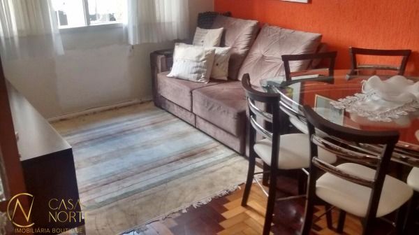 Apartamento à venda com 2 quartos, 60m², Avenida Taquara no bairro Petrópolis em Porto Alegre