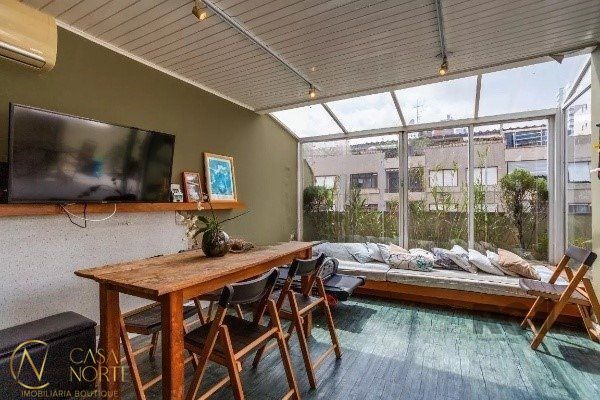 Cobertura à venda com 3 quartos, 150m², 1 suíte, 2 vagas, Rua Artur Rocha no bairro Auxiliadora em Porto Alegre