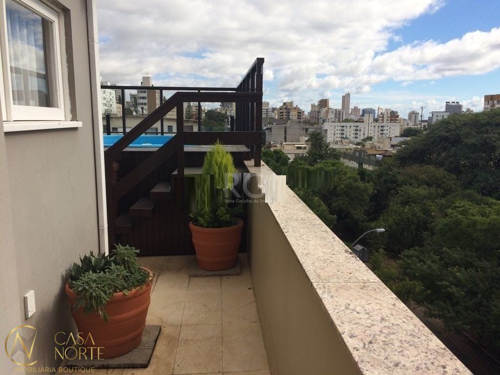 Cobertura à venda com 3 quartos, 248m², 1 suíte, 2 vagas, Rua Tenente-Coronel Fabricio Pilar no bairro Mont Serrat em Porto Alegre
