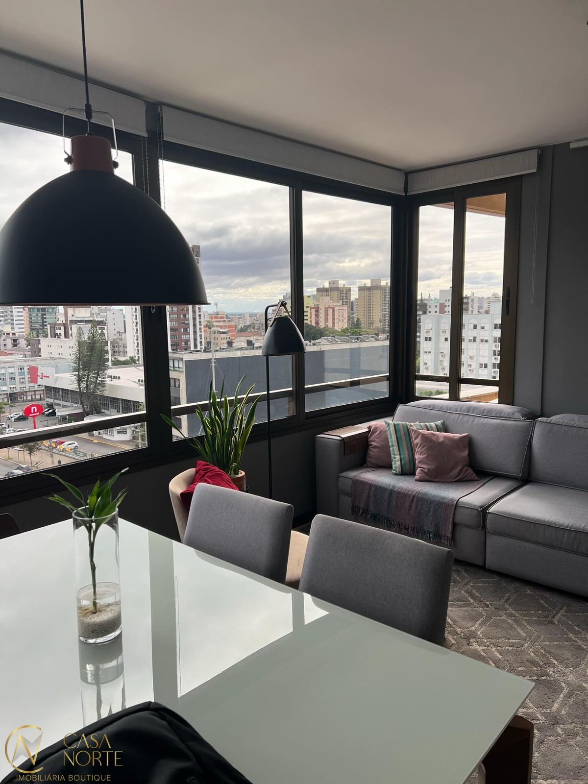 Apartamento à venda com 1 quarto, 47m², 1 suíte, 1 vaga, Corrêa Lima no bairro Menino Deus em Porto Alegre