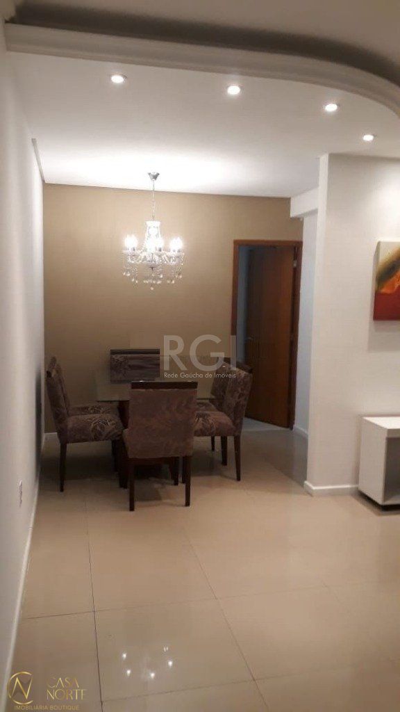 Apartamento à venda com 2 quartos, 62m², Rua Marcelo Gama no bairro Auxiliadora em Porto Alegre