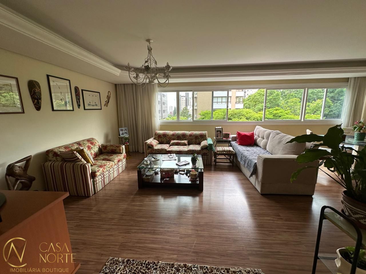 Apartamento à venda com 3 quartos, 152m², 1 suíte, 2 vagas, Rua Vasco da Gama no bairro Bom Fim em Porto Alegre