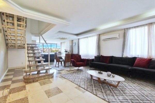 Apartamento à venda com 4 quartos, 359m², 2 suítes, 3 vagas, Rua Casemiro de Abreu no bairro Bela Vista em Porto Alegre