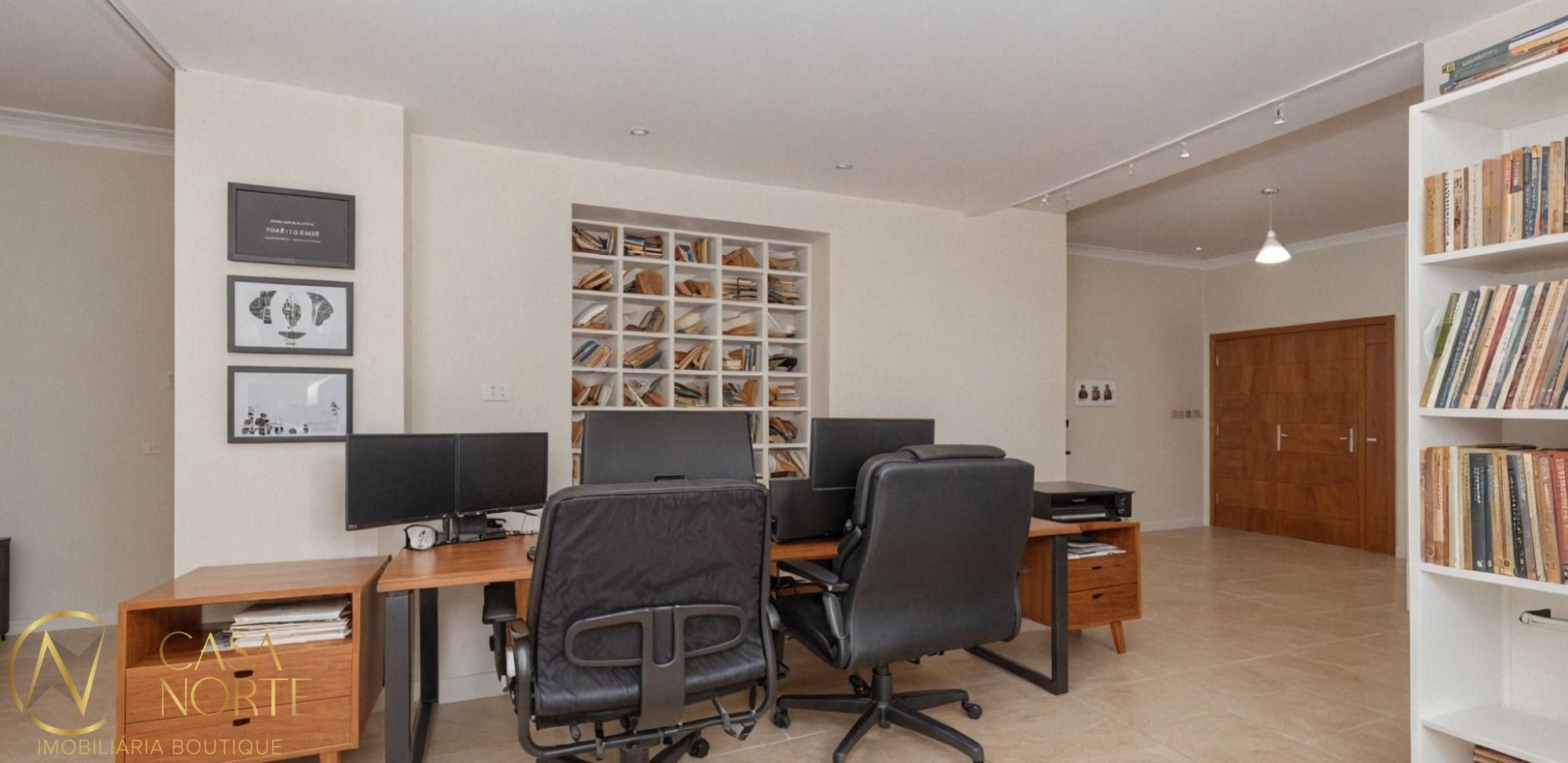 Apartamento à venda com 3 quartos, 140m², 1 suíte, Rua Professor Duplan no bairro Rio Branco em Porto Alegre